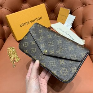 [LV/OC] 루이비통 모노그램 캔버스 포쉐트 펠리시