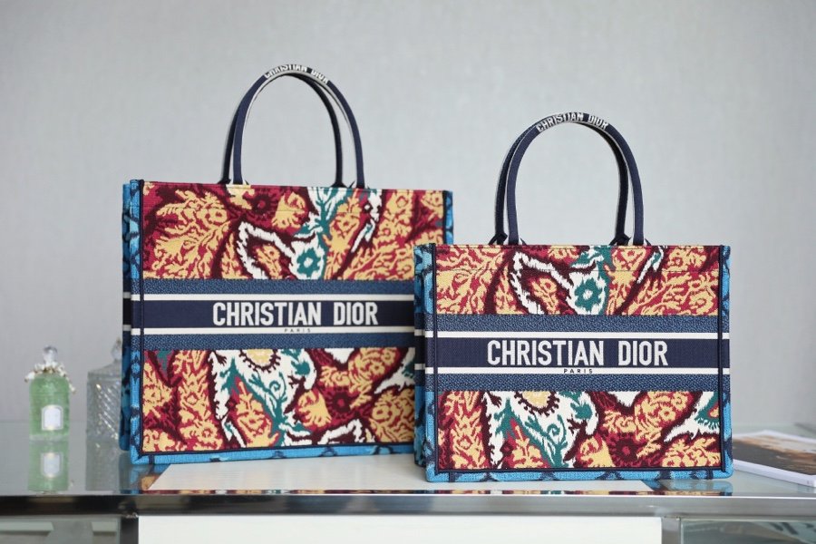 [DIOR/DR96] 북토트백 미듐 / 라지