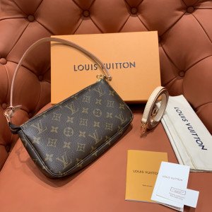 [LV/OC] 루이비통 포쉐트 악세수아