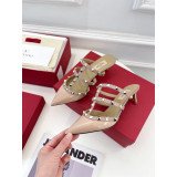 [VALENTINO/SA급] 발렌티노 락스터드 뮬
