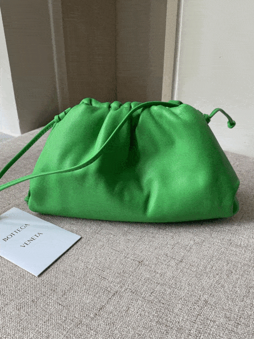 [BOTTEGA VENETA/JING] 보테가베네타 파우치 미니(만두클러치)