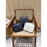 [YSL/OC/오렌지쇼파] 크링클드 퀼티드 가죽 미니 니키 체인백