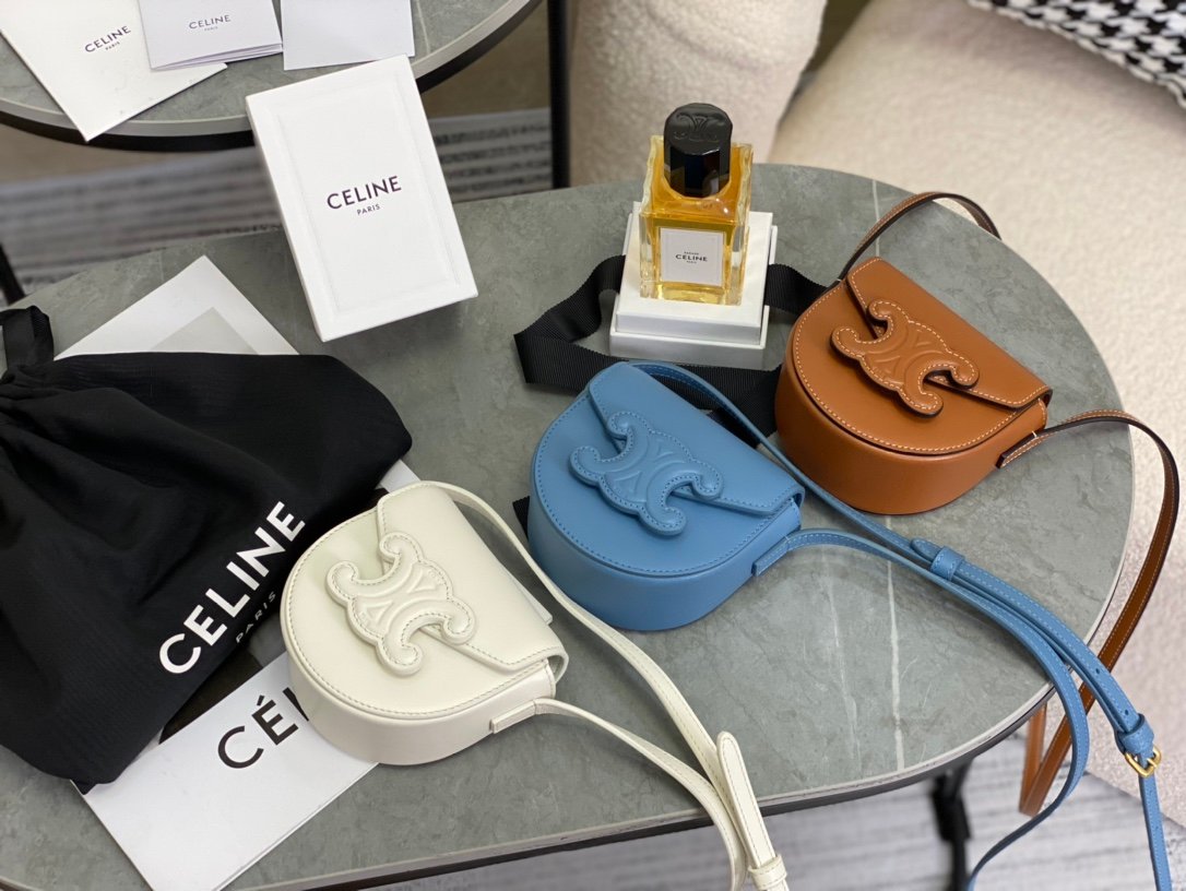 [CELINE/백경] 퀴르 트리오페 미니 베사체 -정품가죽