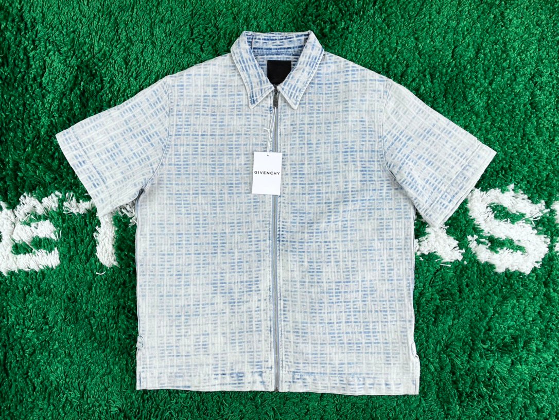 [GIVENCHY] 지방시 데님 반팔 집업 셔츠 -잔디집