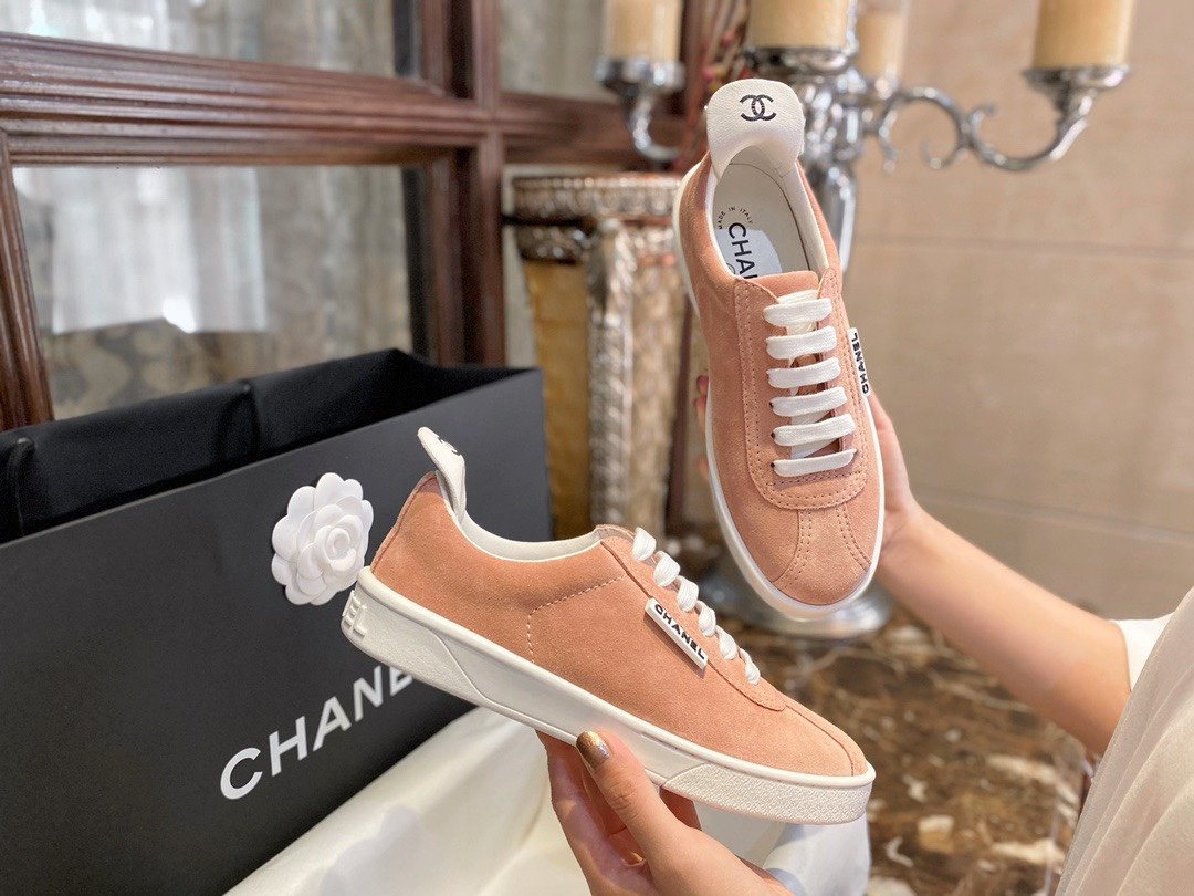 [CHANEL/해피] 샤넬 스웨이드 스니커즈