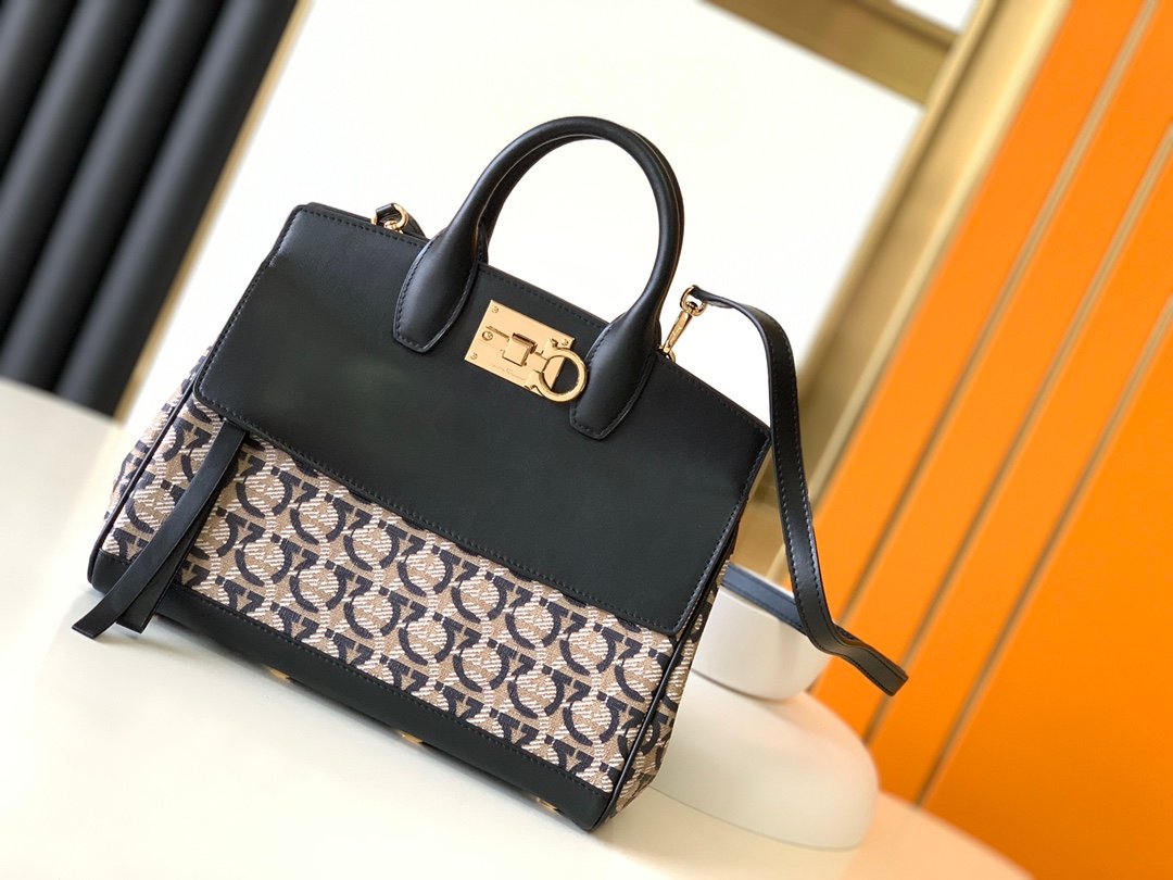 [SF/SA급] 스몰 스튜디오백