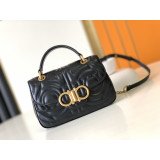 [SF/SA급] 간치니 퀼팅 숄더백