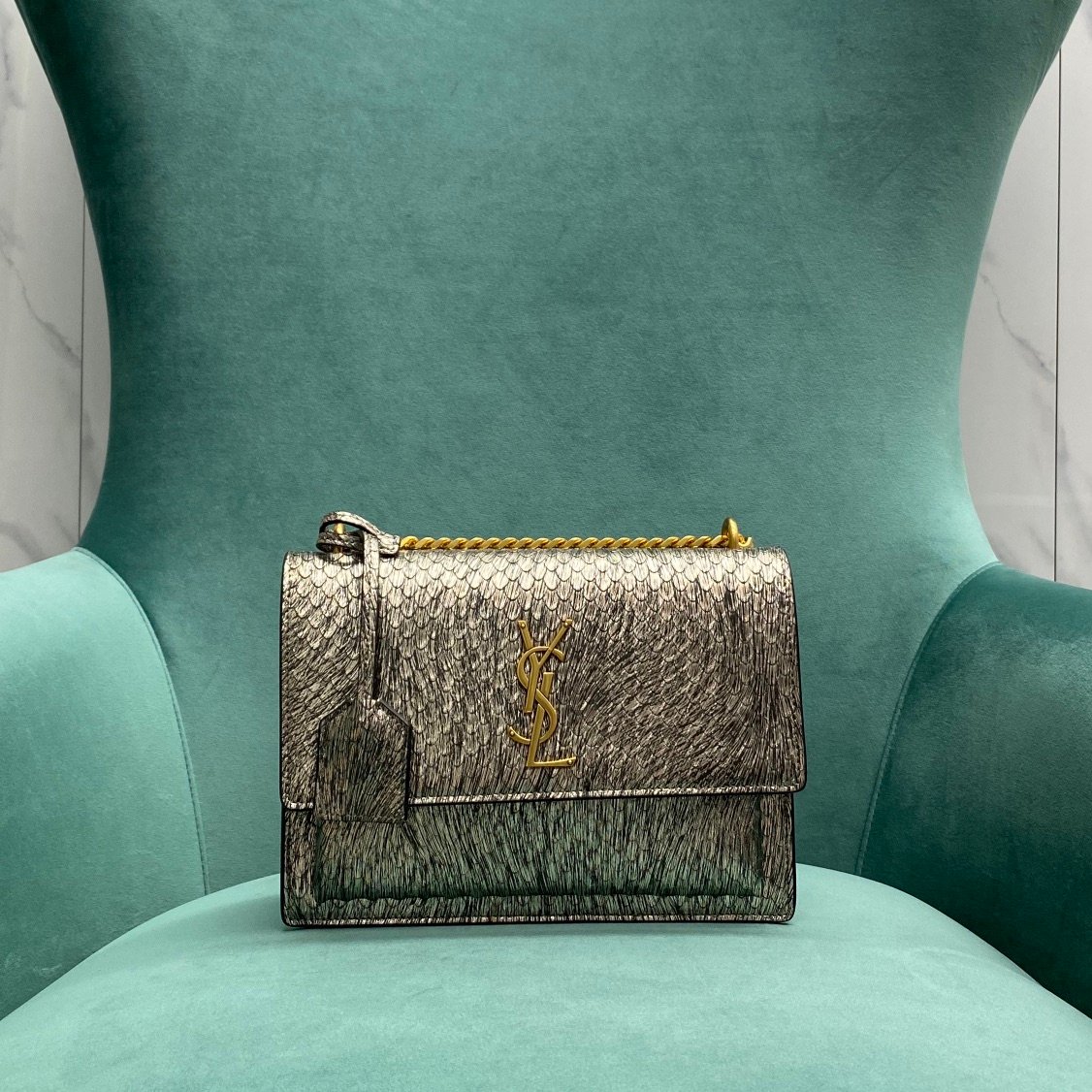 [YSL/석류] 입생로랑 모노그램 미디엄 선셋