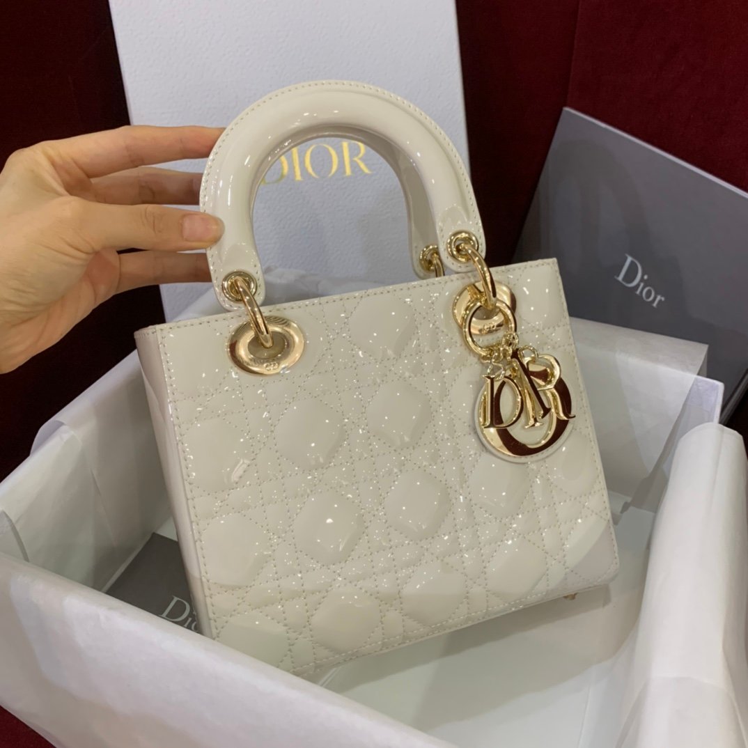 [DIOR/OC] 레이디 디올 스몰 페이턴트