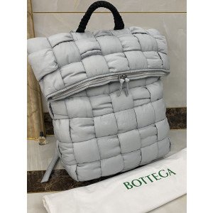 [BOTTEGA VENETA/JING] 카세트 패디드 백팩