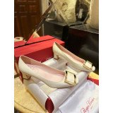 [RV/HELLO(해피계열)] 로저비비에 트럼펫 펌프스 (4.5cm)