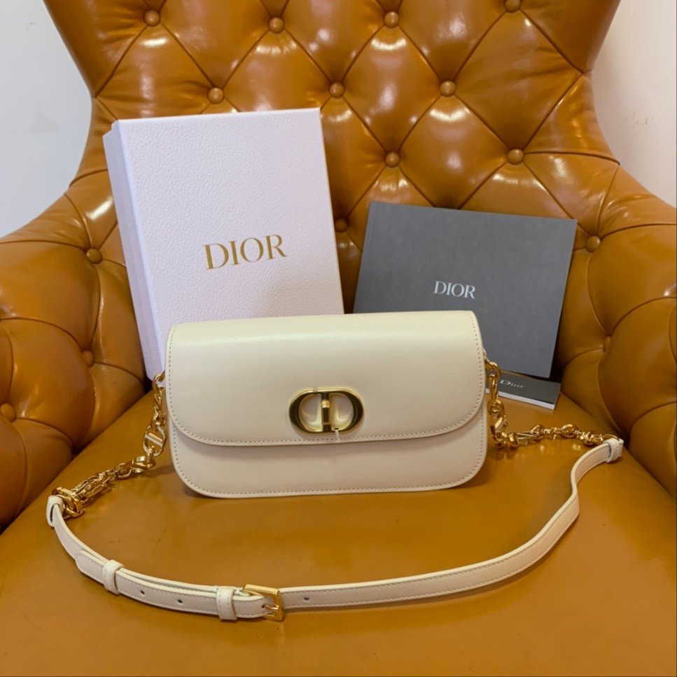 [DIOR/OC] 30몽테인 에비뉴백