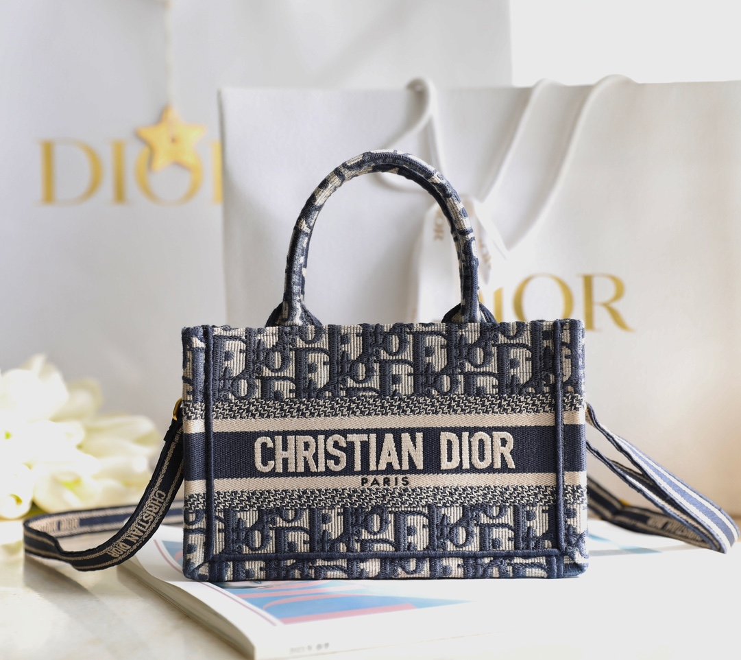 [DIOR/DR96] 북토트 미니 스트랩 백