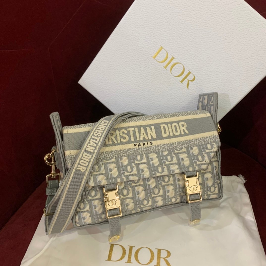 [DIOR/OC] 캠프 스몰 메신저백 그레이